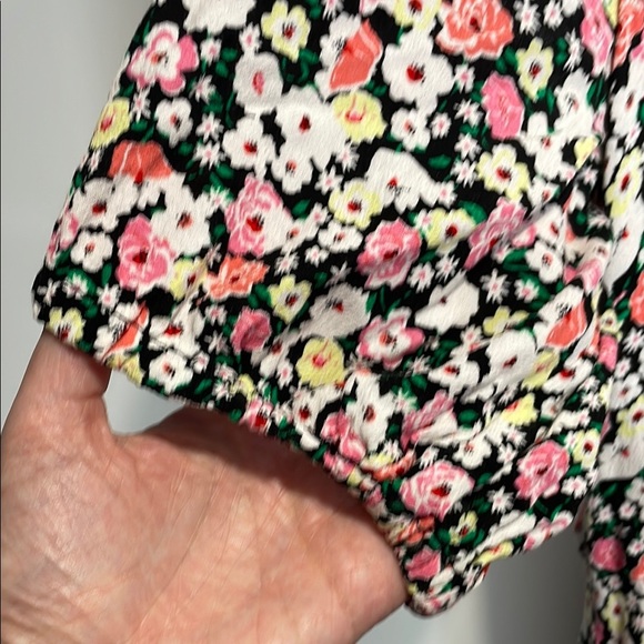 White and Pink Casual Midi Sundress with Crew Neck - Picture 5 of 10